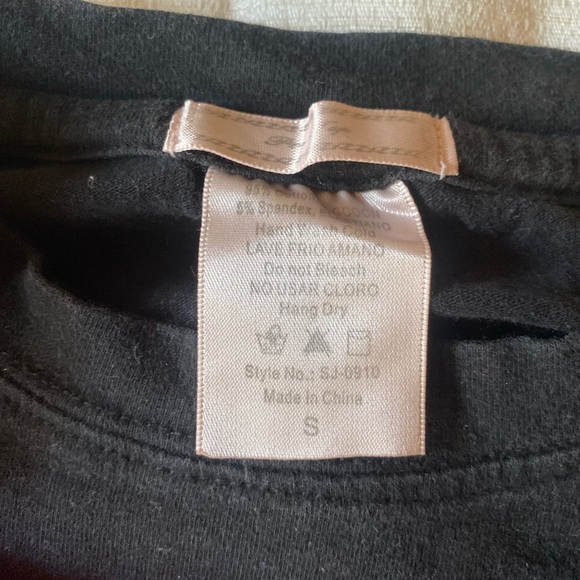 Bundle of t-shirts - Picture 6 of 7